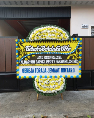 Papan Bunga Duka di Kebon Baru